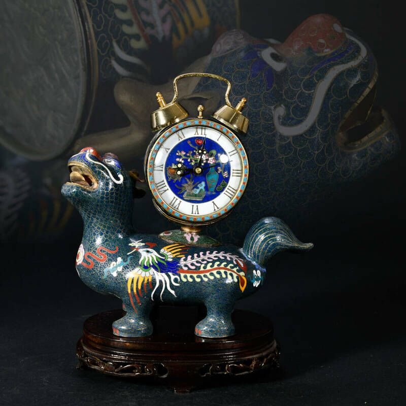 br10475 中国美術 景泰藍 七宝焼 獣形置物 時計 手巻き 台付 唐物 本体長22cm 高22cm
