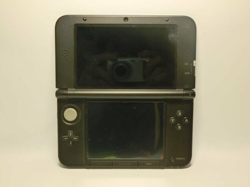 【no134-ｇ6006】中古ジャンク品： Nintendo 任天堂 3DSLL ＳＰＲ－００１ ゲーム機 本体のみ .作動未確認