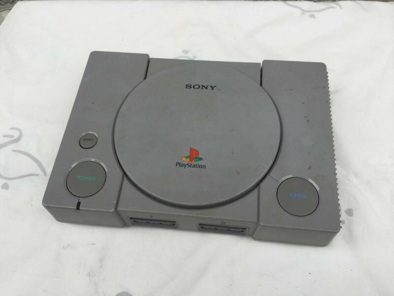 Play Station SCPHー7000