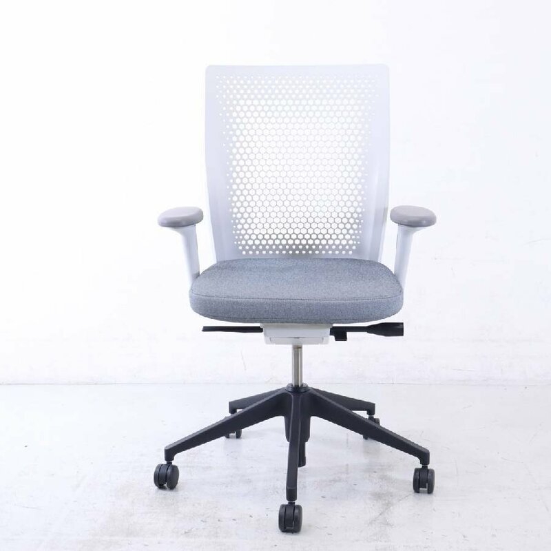 vitra. ヴィトラ【ID Air】ID Chair Concept IDチェア デスクチェア 肘付き 布張り ダークグレー系 アントニオ・チッテリオ IDエア★803h04