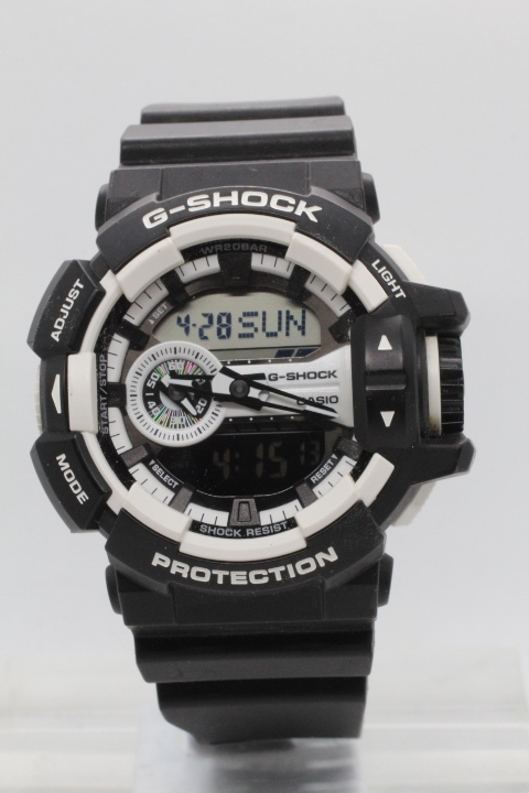 【CASIO】G-SHOCK GA-400-1AJF ハイパーカラーズ 中古品時計 電池交換済み 24.4.29