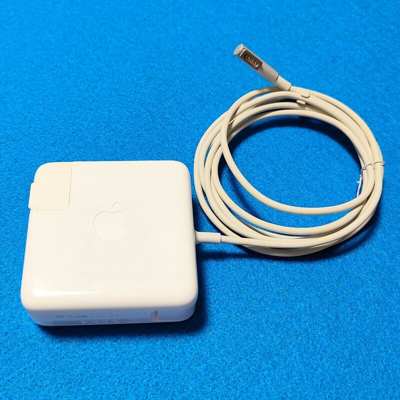 アップル 60W MagSafe Power Adapter A1344