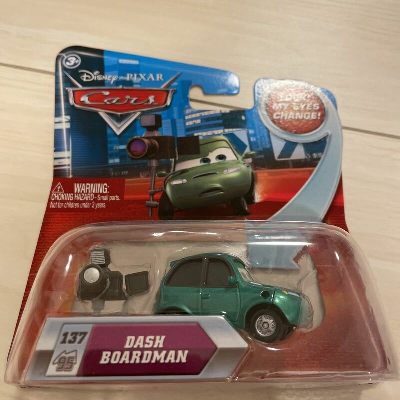 マテル カーズ ダッシュ　ボードマン　DASH BOARMAN MATTEL CARS ミニカー キャラクターカー　カメラマン　look my eyes change!