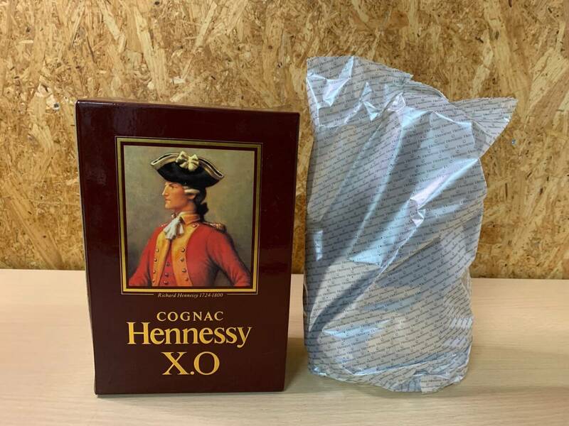 【未開封】古酒 ブランデー 1500ml Hennessy XO ヘネシー COGNAC コニャック 金キャップ 1.5L 箱付き 洋酒