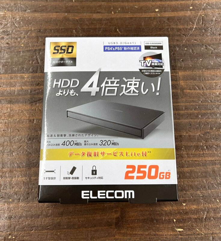 未使用品 エレコム/Elecom SSD 外付けポータブル 250GB ESD-EJ0250GBKR ブラック 薄型 TV録画 ケーム データ復旧サービス