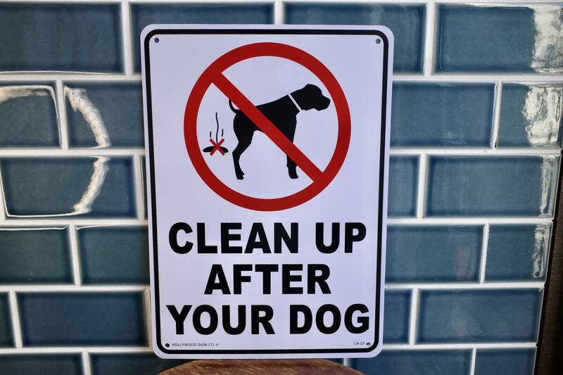 新品　CLEAN UP YOUR DOG　看板 プラスチック サイン アメリカン ガレージ 世田谷ベース 店舗 メッセージボード　玄関　犬