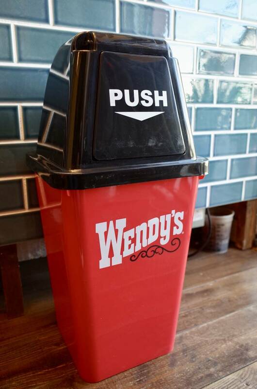 新品 ２０L Wendy's ウェンディーズ　ロゴ　ダストボックス ゴミ箱 アメリカ ダイナー カフェ 店舗 インテリア　アドキャラ