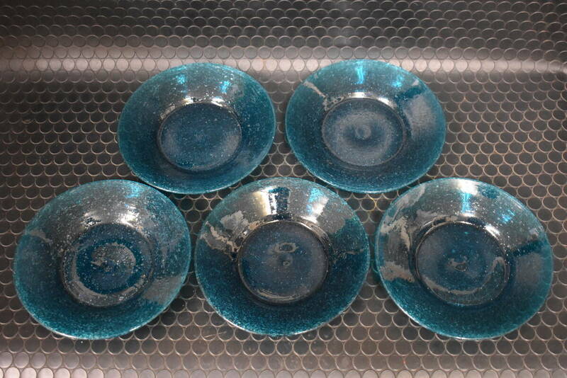 うぶ品　小谷真三　倉敷ガラス　皿５枚まとめて　気泡ガラス　吹きガラス　青色硝子　アンティーク
