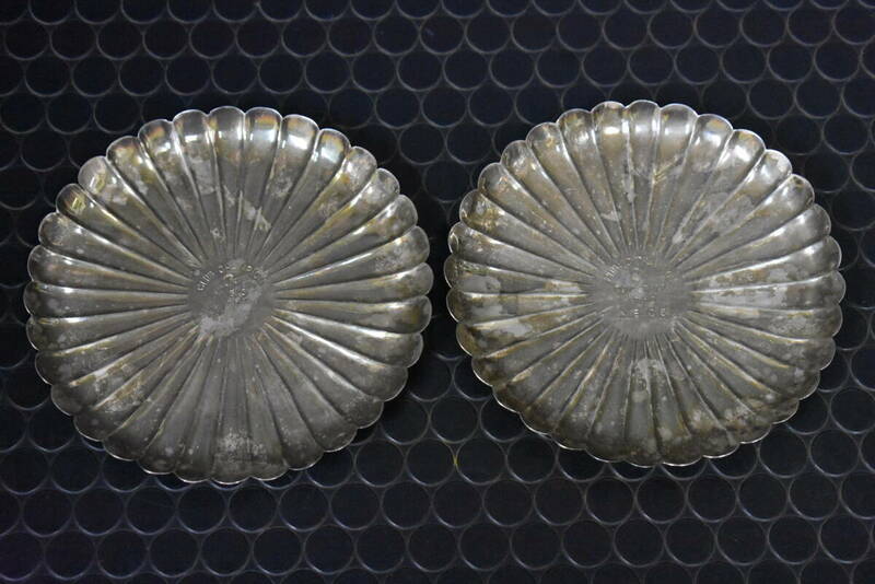 うぶ品　純銀製　菊形皿　プレート　2枚まとめて　計170.2g　