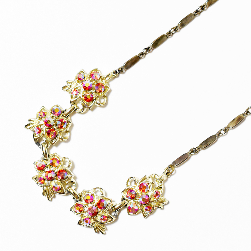 Vintage 1950's　aurora red rhinestone flower motif necklace