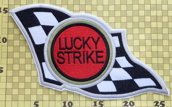 送料無料！LUCKY STRIKE ラッキーストライク レーシングフラッグ 特大 刺繍 ワッペン（ ライダー ハーレー