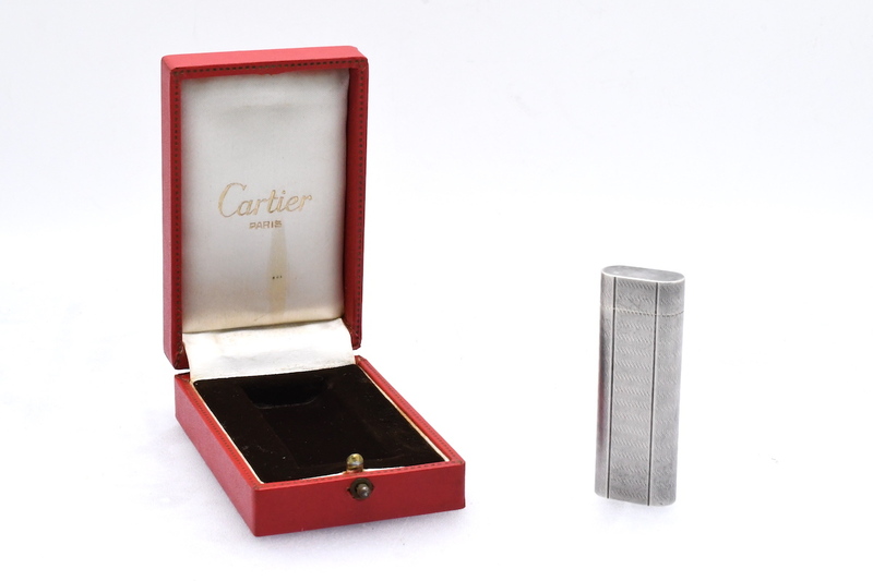 ジャンク Cartier カルティエ ガスライター シルバーカラー 喫煙具 タバコグッズ 箱付 ■ 24031