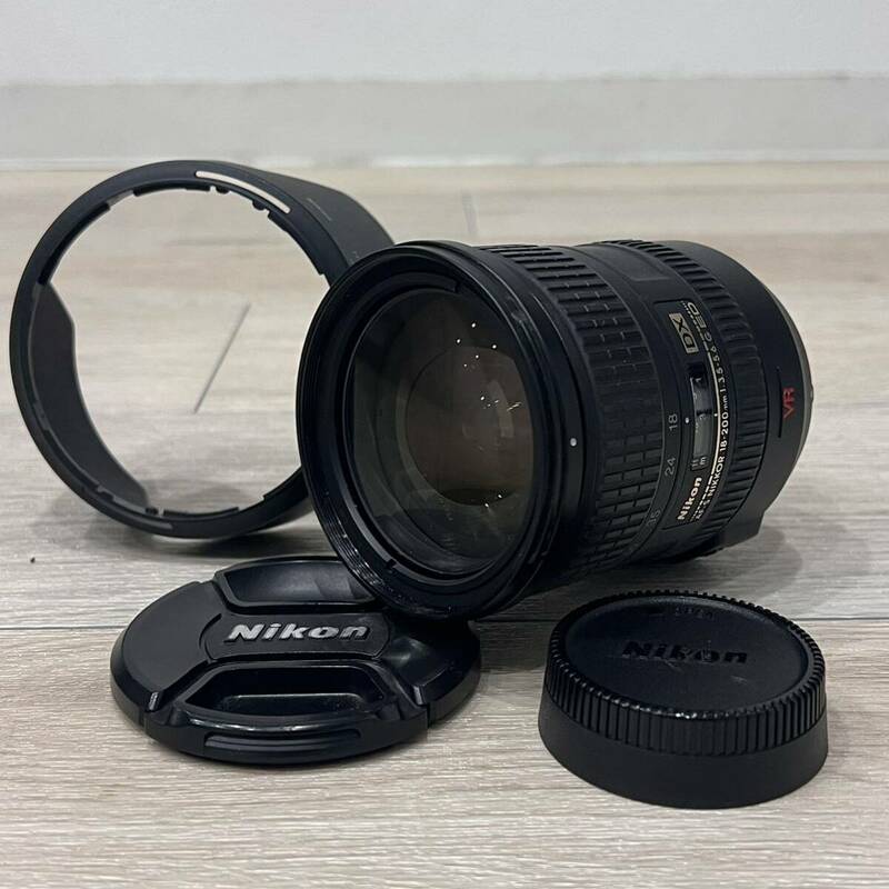Nikon ニコン AF-S DX VR NIKKOR 18-200mm F3.5-5.6 G ED 