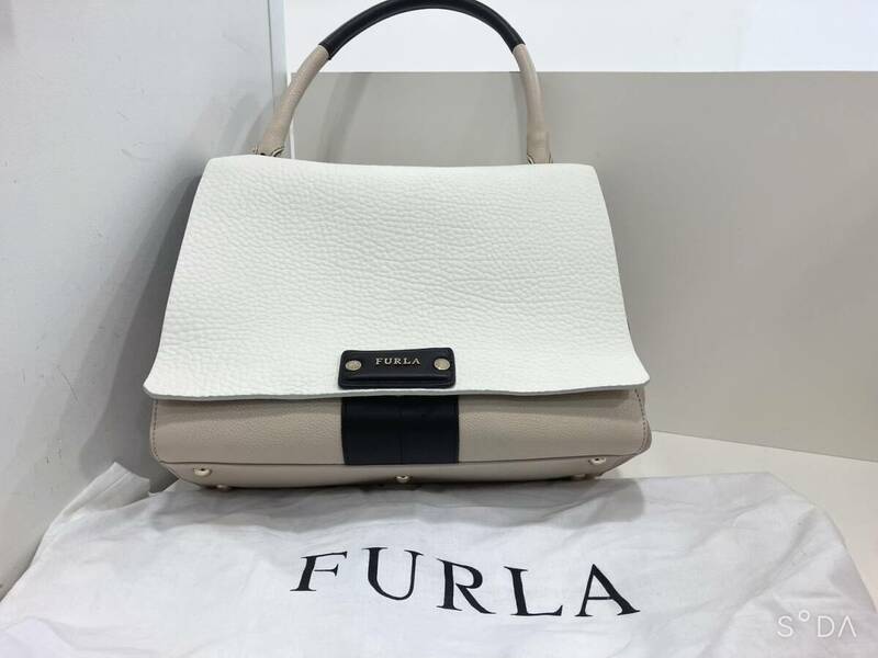 ◆美品 FURLA フルラ ペネロペ バイカラー ハンドバッグ