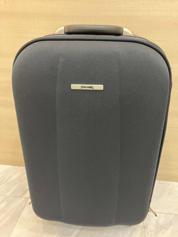 キャリーバッグ　SPALDING スポルティング　旅行カバン　スーツケース