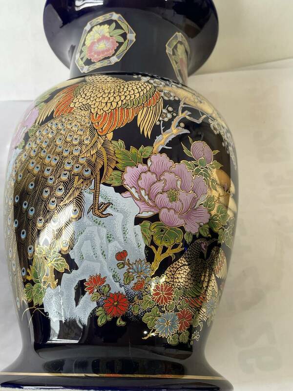 花瓶 明陶作　金彩花鳥文　花瓶　サイズ:口径約10cm、高さ約30.5cm