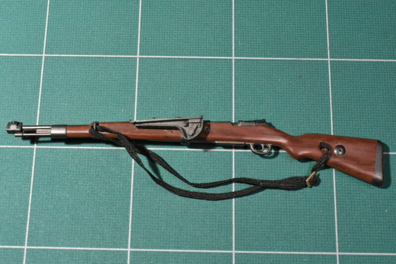 Qm628 1/6 ミリタリー フィギュア 装備 ww2 ドイツ軍 Karabiner 98 Kurz Kar98k ゆうメール