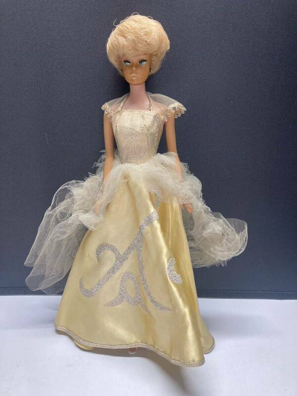 ヴィンテージ マテル社 バービー 人形 1962年