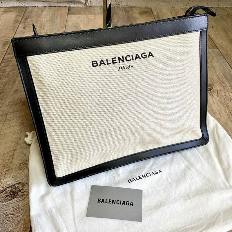 本物☆BALENCIAGA バレンシアガ ロゴ キャンバス クラッチバッグ アイボリー 黒 レザー セカンドバッグ ビジネス バッグ メンズ レディース