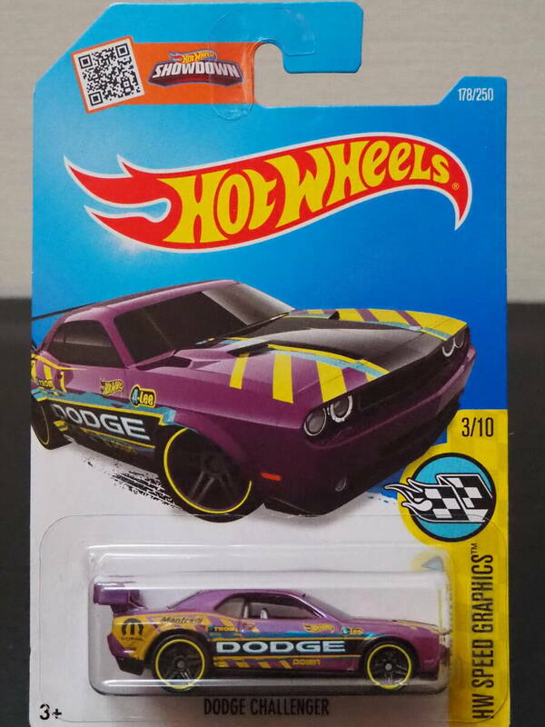 ホットウィール DODGE CHALLENGER MOPER パープル ダッジ チャージャー ミニカー レース仕様 MUSCLE CAR モパー × HOT WHeeL コラボ