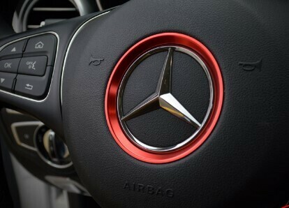 デザイン性UP♪ ベンツ レッド ステアリング エンブレム リング W213 E200 E220d E250 E300 E350e E400 E450 E43 E53 E63 セダン 前期