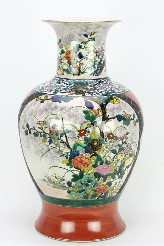 九谷焼き　壺　金彩　花　赤　鳥　草花　飾壺　花瓶　置物　骨董品　古美術品　花入 九谷焼 花器 花瓶 時代物 骨董