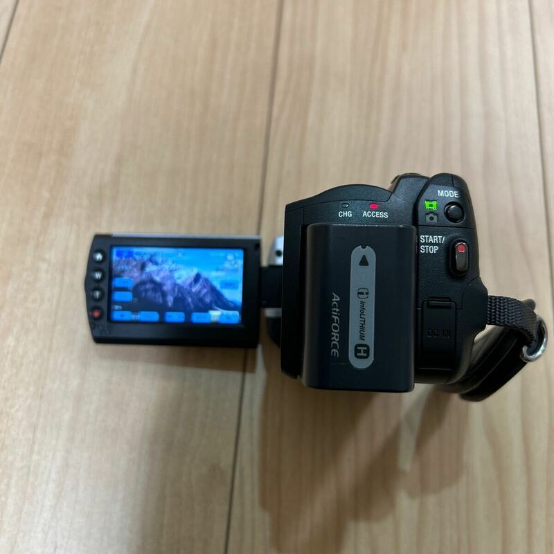 （A3）SONY デジタルビデオカメラ HDR-XR100 動作確認済 ★充電チェック済み★SONY バッテリーパック NP-FH70 / NP-FH60