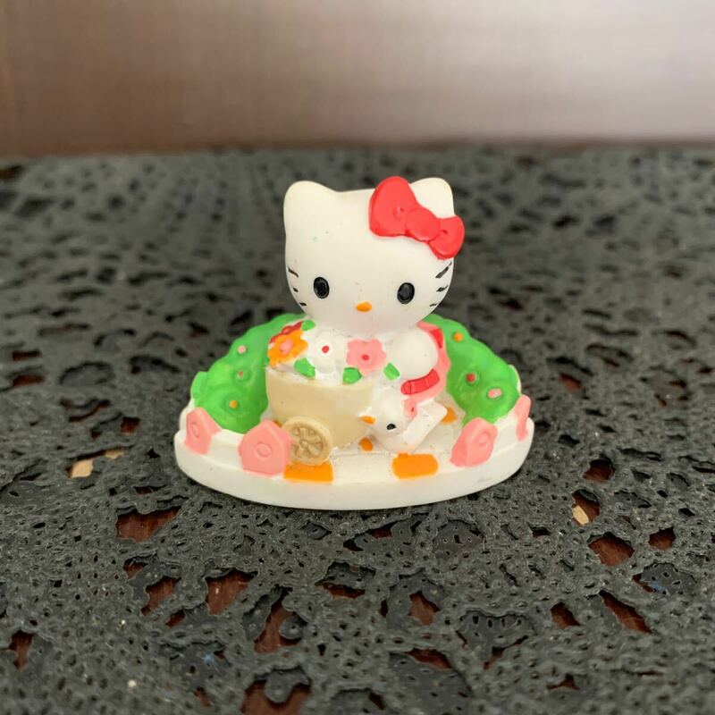 ★ハローキティ★レトロ★マスコット★HELLO KITTY★当時物★SANRIO★サンリオ★レア物★ビンテージ★フィギュア★置物★