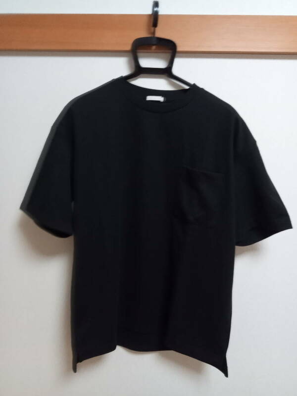 新品GU（ジーユー）ビッグTシャツルーズ半袖ブラックM