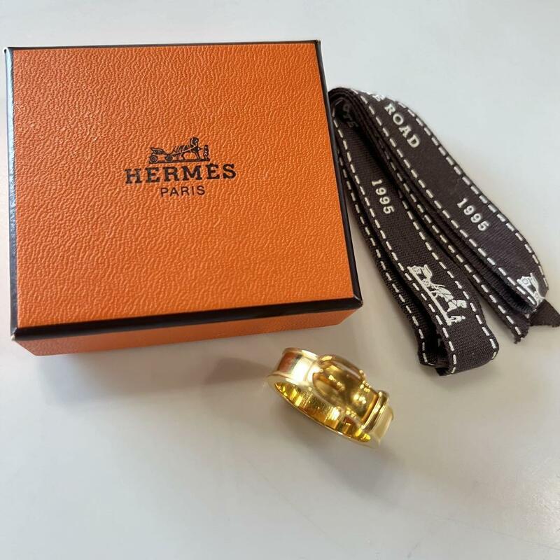Hermes　エルメス　ゴールド　バックルデザイン　スカーフリング　サンチュール