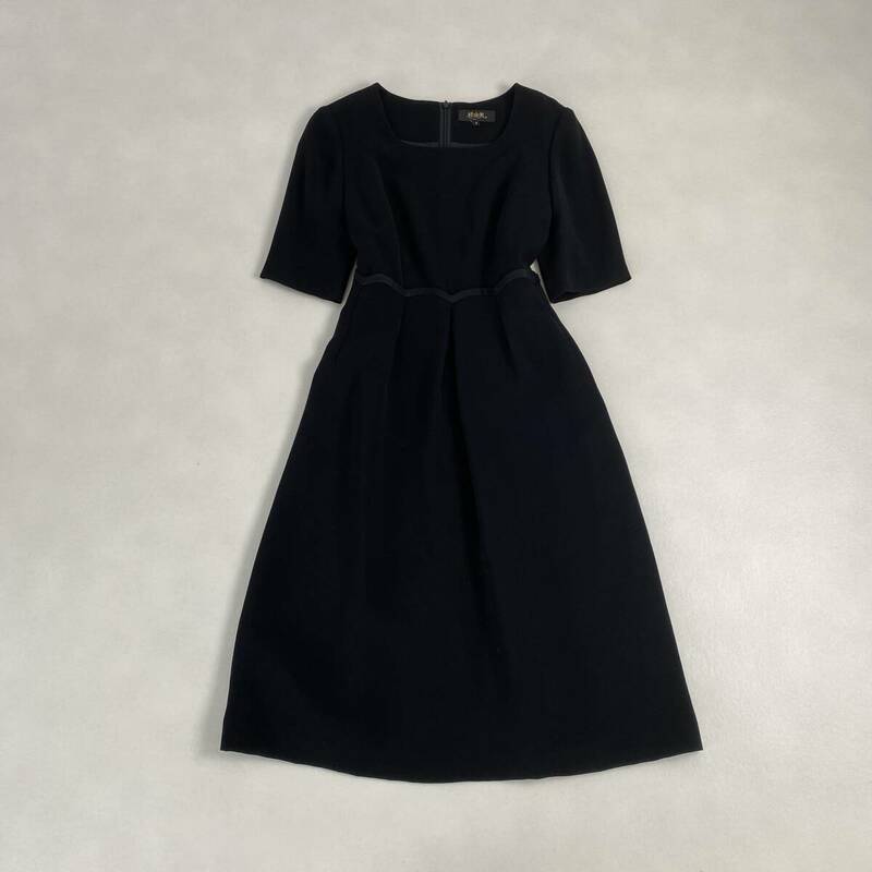 ドレス　桂由美　ブラックフォーマル　ワンピーススーツ　高級喪服礼服 7号　黒