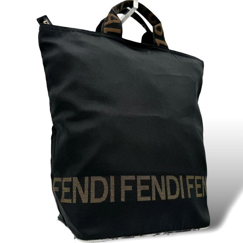 良品 FENDI フェンディ　トートバッグ ハンドバッグ ロゴ A4 キャンバス ブラック