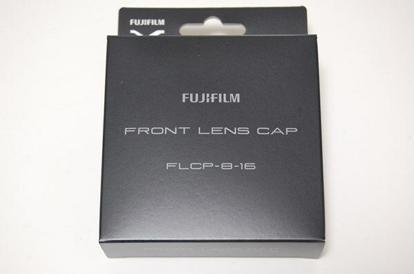 富士フィルム FUJIFILM XF8-16mm用レンズキャップ FLCP-8-16 新品