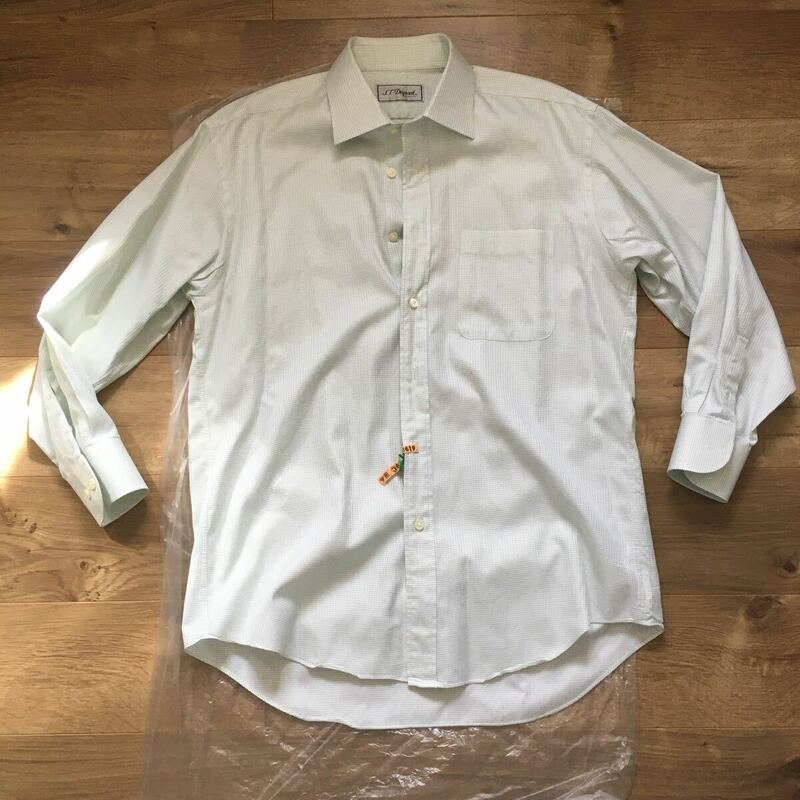 長袖シャツ ドレスシャツ Ｍ〜Ｌサイズ相当　美品　サラリーマン応援価格　ワイシャツ 薄緑チェク系
