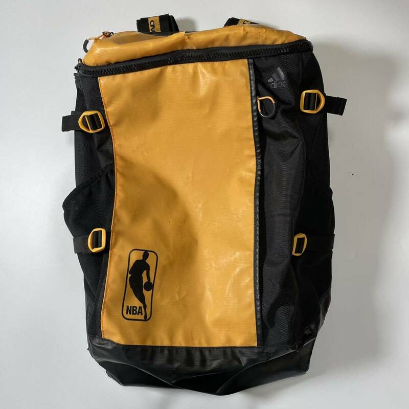 adidas アディダス　リュック リュックサック バックパック　大容量　バスケ　NBA ブラック黒　 黄色　スポーツバッグ