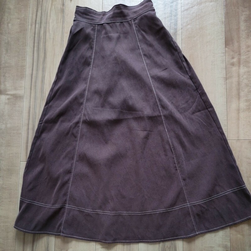 中古品 レディースの台形型フレアースカート サイズ M 