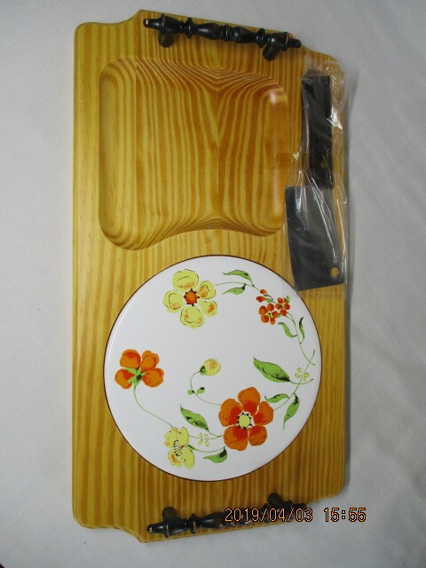 昭和レトロ　パインシリーズ　テーブルウェアー　№３　まな板　未使用品