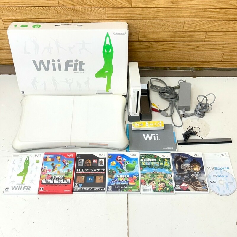 ジャンク 任天堂 Wii 本体 RVL-001/バランスWiiボード RVL-021/ソフト まとめて！