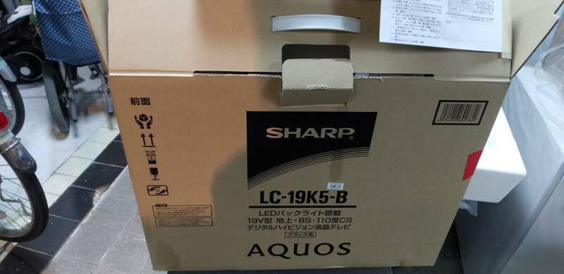 シャープ 19V型 液晶 テレビ AQUOS LC-19K7-B ハイビジョン　1007876ｘ-45405