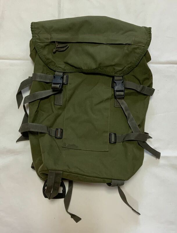 ドイツ連邦軍 ドイツ軍 リュックサック バックパック Berghaus MUNRO ① 実物放出品 官給品 2004年11月