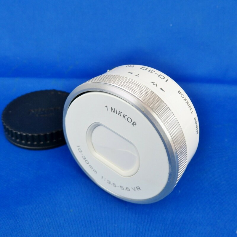 Nikon ニコン カメラレンズ 標準ズームレンズ 1 NIKKOR 10-30mm 1:3.5-5.6 VR ホワイト 0507-014