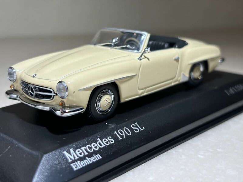1/43 「メルセデスベンツ190SL Cabriolet」 アイボリー　1955-1962 430033135 ミニチャンプス製