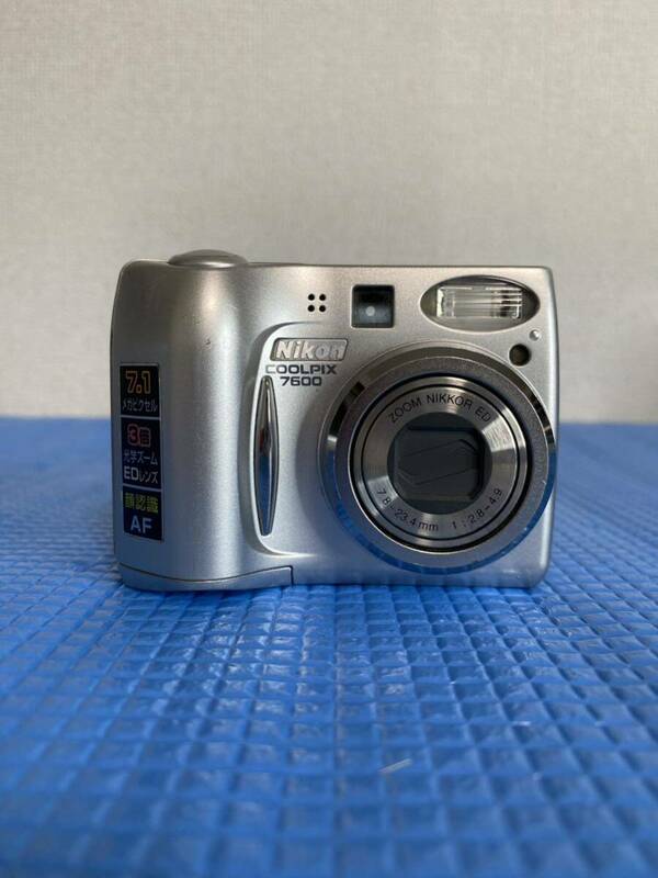 Nikon COOLPIX 7600 コンパクトデジタルカメラ