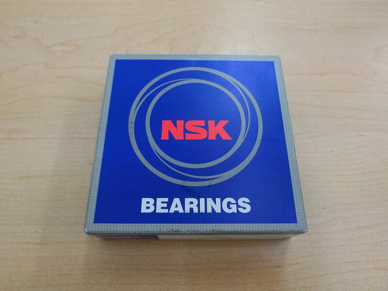 (1298) 未使用品 ベアリング NSK BEARINGS HR32211J 10-05