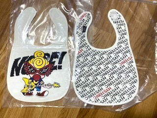 新品 ヒステリックミニ★ばえるぅ～♪可愛いスタイ/リバーシブル★⑨ホワイト