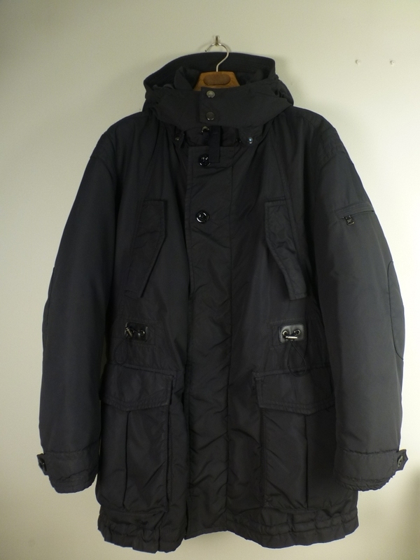 ◆HUGO BOSS REAL DOWN コート 黒 52R 美品 キングサイズ ダウン ジャケット ヒューゴボス