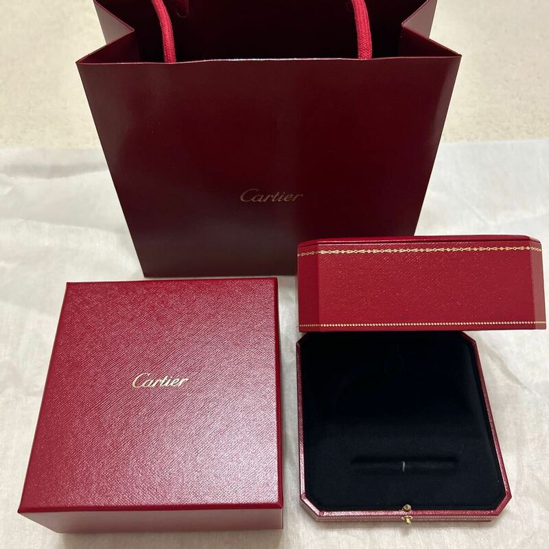 カルティエ　ラブブレスレット　空箱　ケース　ブレスレットケース　BOX 空き箱　箱　化粧箱　ラブブレス　Cartier ショップ袋