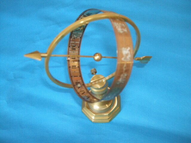 Brass(真鍮) 星座図示マリン置物、中古品。