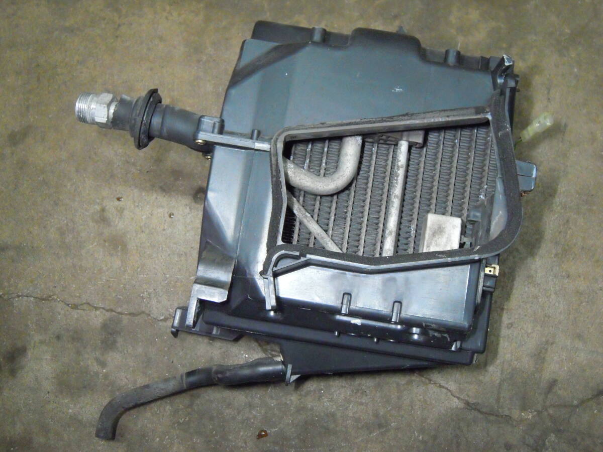トヨタ スターレット 90 91 EP91 グランツァV GlanzaV 前期 4E-FTE 純正 AC エアコン エバポレーター ケース エキパン 中古 (ジャンク品)