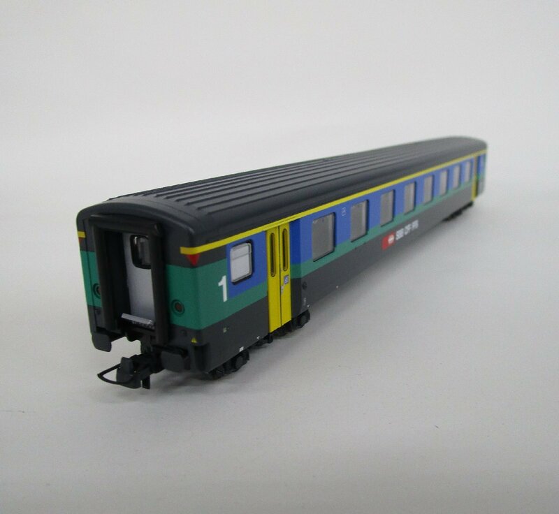 ROCO スイス鉄道(SBB) EW II 客車 1等車 黒緑青 [74565]【A'】krh041509